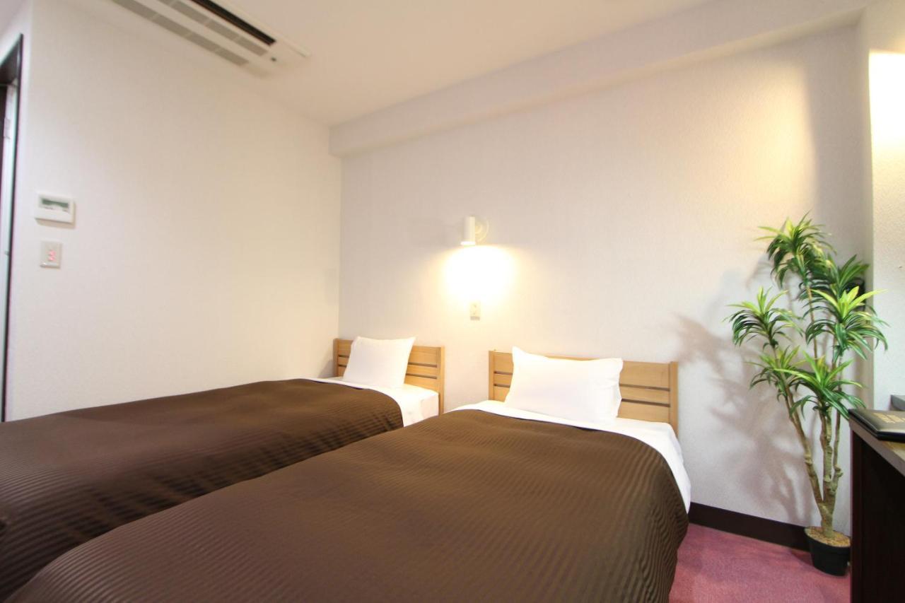 Hotel Livemax KitaFuchū Esterno foto